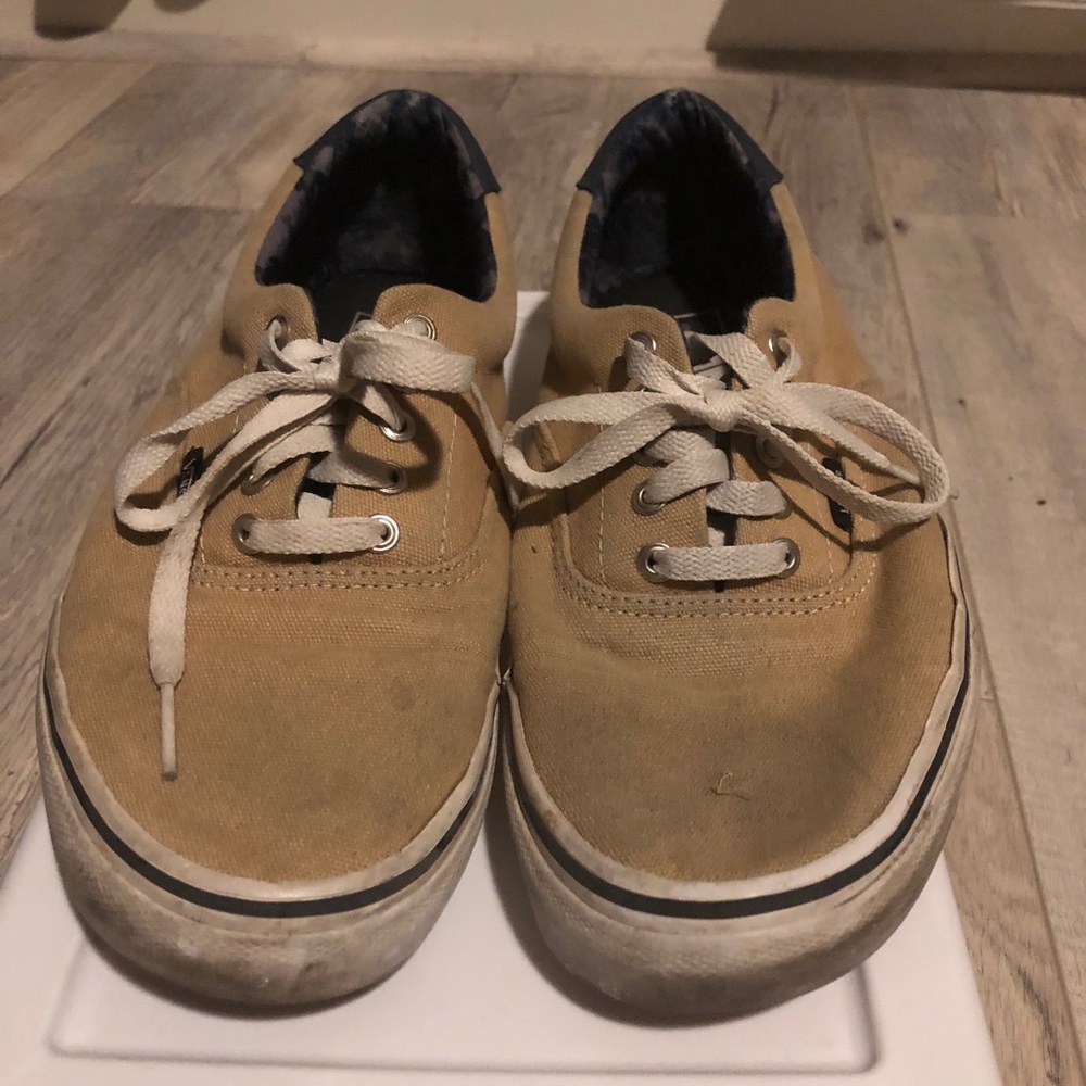 Vans Low Top